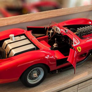 1/4 1957 Ferrari 250 Testa Rossa