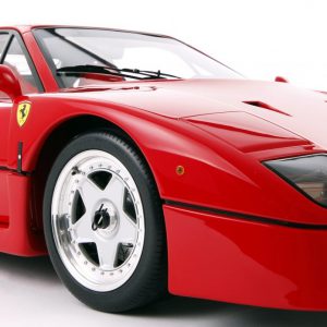 1-8-Ferrari F40-a