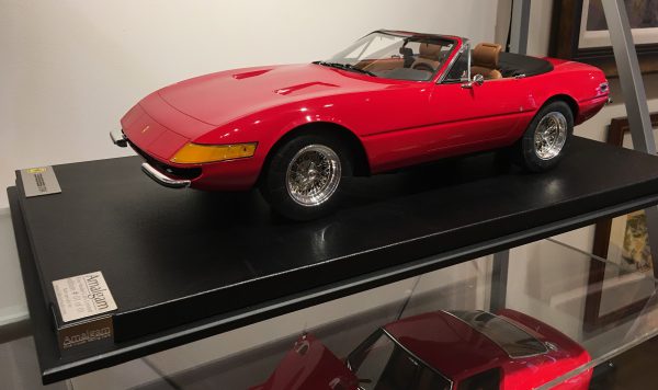 1/8 1971 Ferrari 365 GTB/4 Daytona Spyder