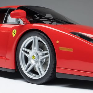 1/8 2003 Ferrari Enzo