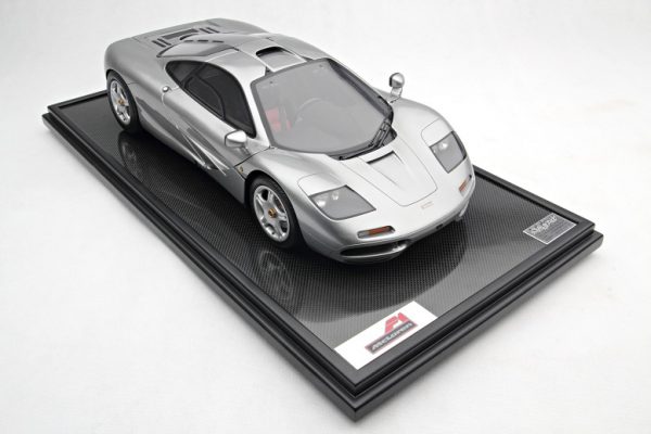 Collector Studio - Fine Automotive Memorabilia - 1/8 1994 McLaren 