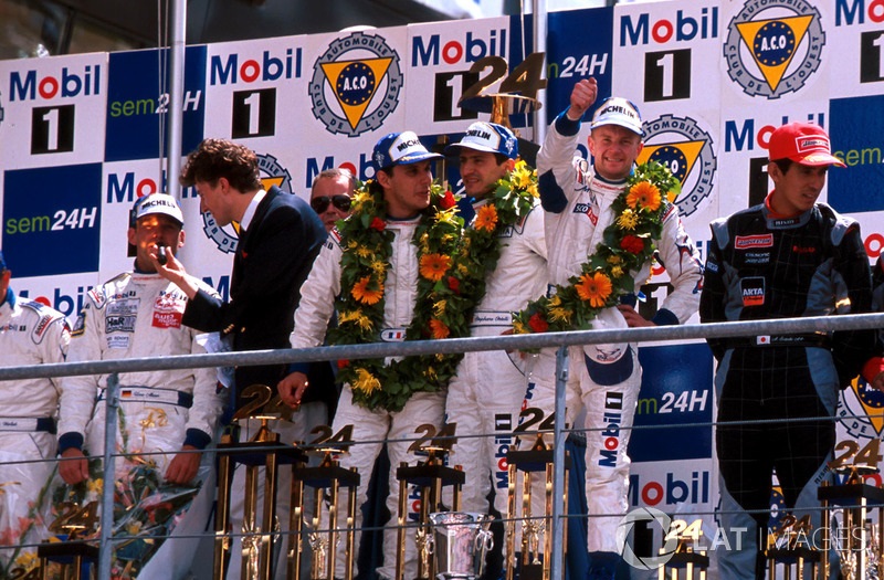 Photo Vintage Presse – Nissan GT-R Aux 24 Heures Du Mans 1998 – Tirage Original 15x21 Cm