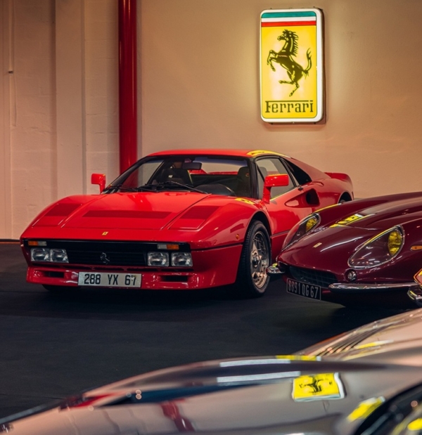 2000s-Ferrari-NM-sign-L-ref (1) 2000s-Ferrari-NM-sign-L-ref (1)