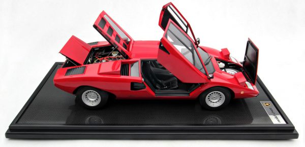1/8 1976 Lamborghini LP400 Countach