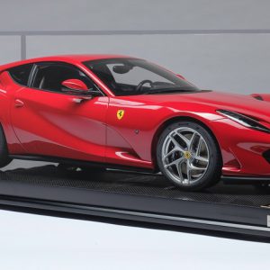 1/8 2018 Ferrari 812 Superfast