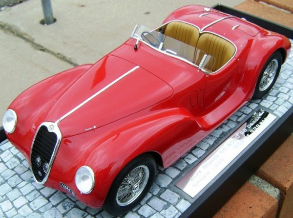 1/18 1939 Alfa Romeo 6C 2500 SS Corsa Spider - 'Torpedino tipo Brescia'