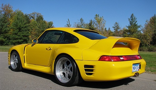 1/18 1997 Porsche 911 RUF CTR2 Sport