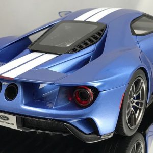 1/18 2017 Ford GT in Liquid Blue