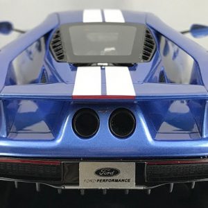 1/18 2017 Ford GT in Liquid Blue