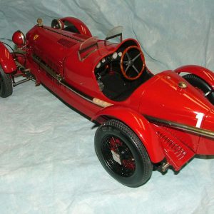 1/8 1931 Alfa Romeo 8C 2300 Monza 'Scuderia Ferrari'