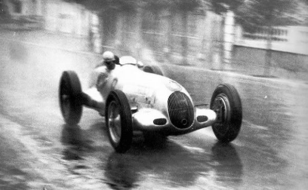 rudolphCatspeedMonaco.jpg rudolphCatspeedMonaco.jpg