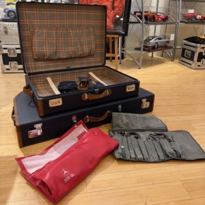 1954-63-300SL-luggage-blue (3)