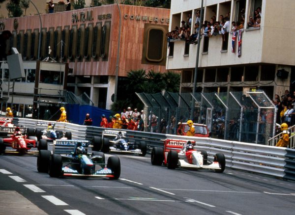 Formel 1 Motorsport Pin Grand Prix 1994 Monaco 46x32mm emailliert 