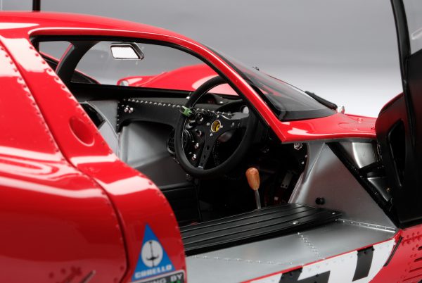 Collector Studio - Fine Automotive Memorabilia - 1/8 1967 Ferrari 330 P4 Le  Mans