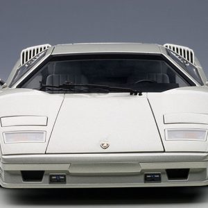 1/18 1988 Lamborghini Countach 25th Anniversary Edition