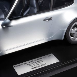 1/8 1993 Porsche 911 (964) 30th Anniversary