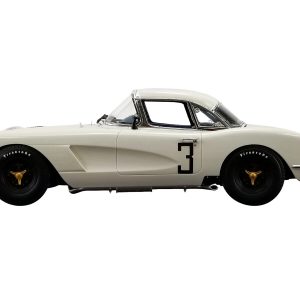1/18 1960 Chevrolet Corvette C1 #3 Le Mans class winner
