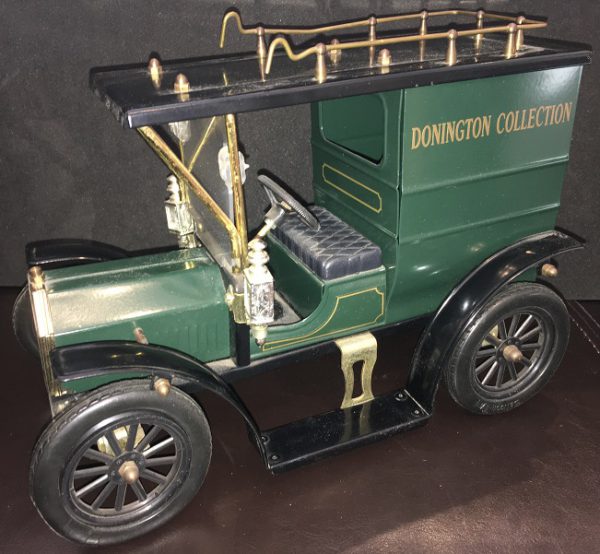 a1/14 1915 Ford 'Donington Collection' tin truck