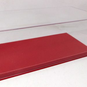 1/18 2025 Deluxe display case w/red base