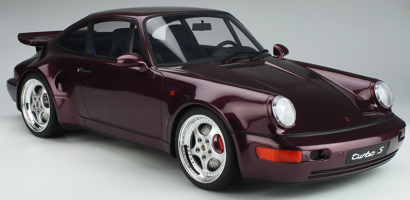 Collector Studio - Fine Automotive Memorabilia - 1/8 1993 Porsche