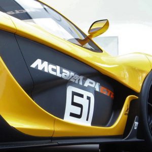 1/8 2015 McLaren P1 GTR Harrods