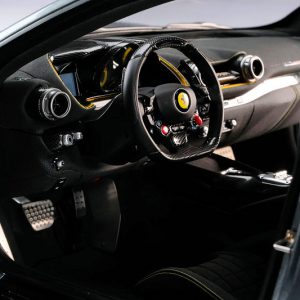 Ferrari-812-Competizionek (1)