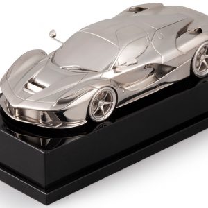 1/18 2013 Ferrari LaFerrari silver model