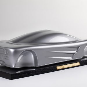 1/5 1993 McLaren F1 roadcar sculpture