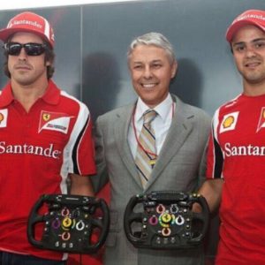 2013 Ferrari F138 steering wheel - Felipe Massa