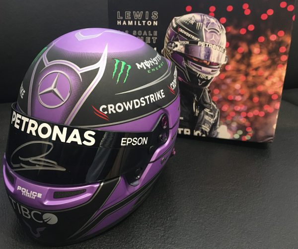 1/2 2021 Lewis Hamilton signed helmet