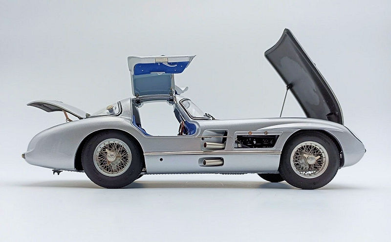 Collector Studio - Fine Automotive Memorabilia - 1/18 1955 Mercedes 300 ...