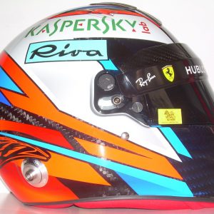 2018 Kimi Raikkonen Ferrari official Bell signed replica helmet