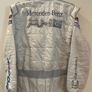 2007-MH-AMG-Mercedes-suit (3)