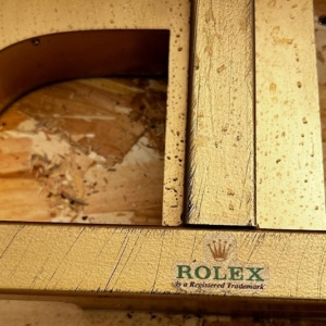 1990s-Rolex-1.9m-sign (4)