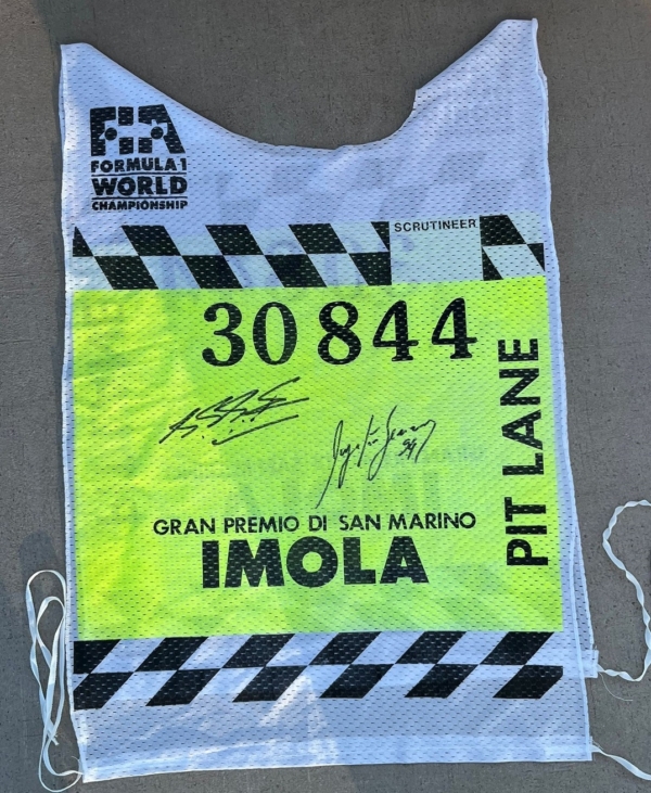 1994-Imola-pit-lane-bib-signed (1)