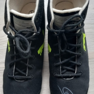 2022-LH-signed-boots (2)