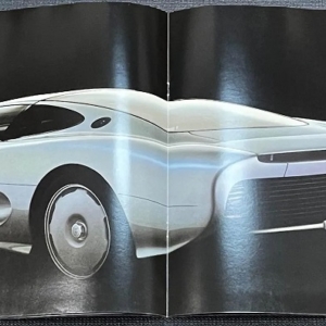 XJ220brochure (4)