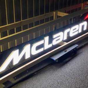 McLarenLEDsign2 (1)