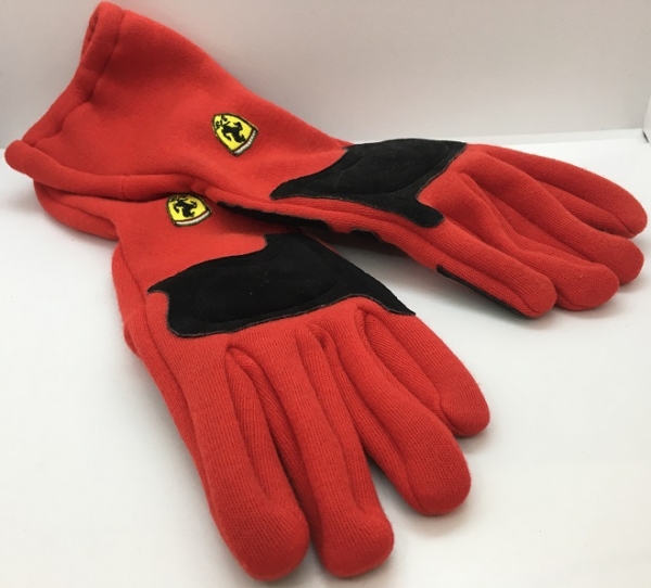 1990s-Ferrari-gloves (1)