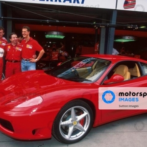 The Ferrari 360 with Irvine, Todt and Schumacher behind
Australian GP, Melbourne, 7 March 1999