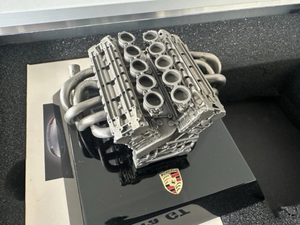 C-GT-mini (1) C-GT-mini (1)