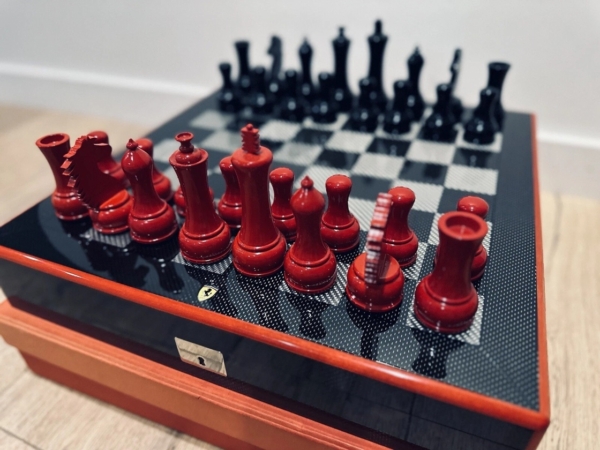 Ferrari-chess-set (5) Ferrari-chess-set (5)