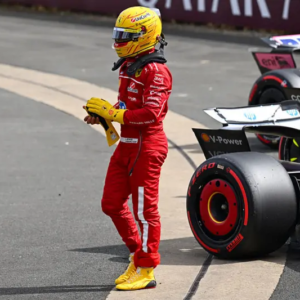 2025-LH-Silverstone-Gloves2
