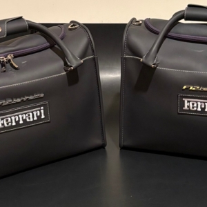 2012-7-Ferrari-F12-Luggage-Set (1)
