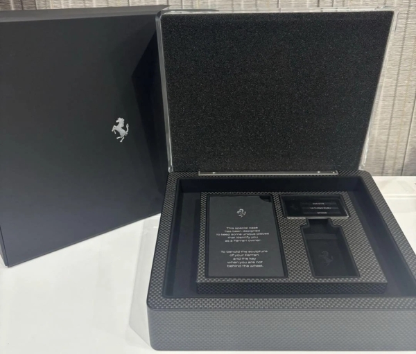 296-gtb-key-gift-box