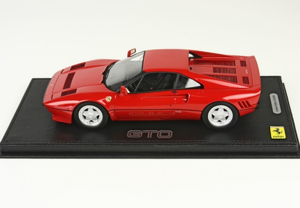 1-18-1985-Ferrari-GTO (2)
