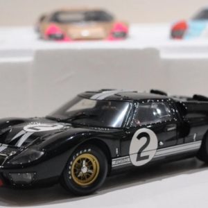 1-18-Ford-GT40set-Exoto (2)