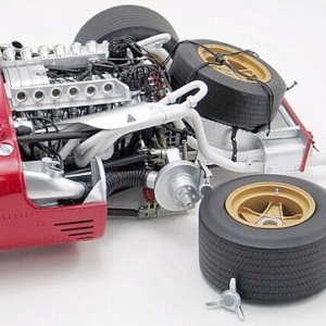 1-8-1967-Ferrari-330P4-Spider (3)