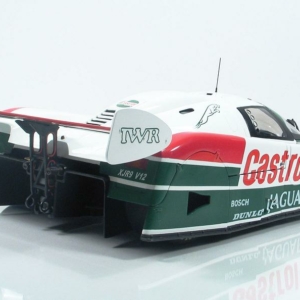 1-8JaguarXJR9rear2