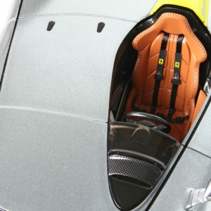 2018-Ferrari-Monza-SP1-Paris-Auto-Show (3)